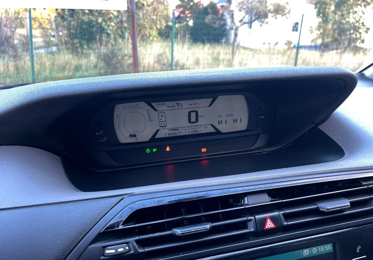 Citroën C4 Grand Picasso - Zdjęcie 19