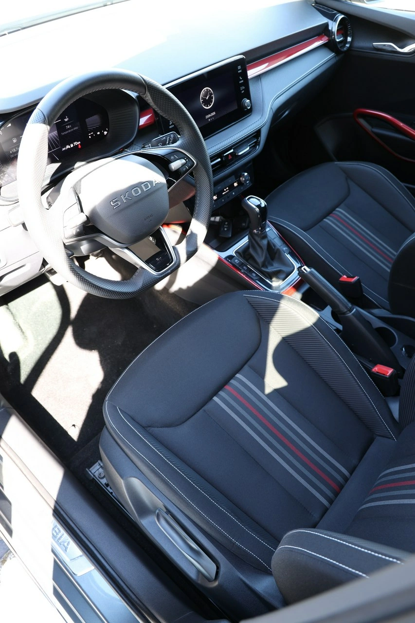 Skoda Fabia - Zdjęcie 17
