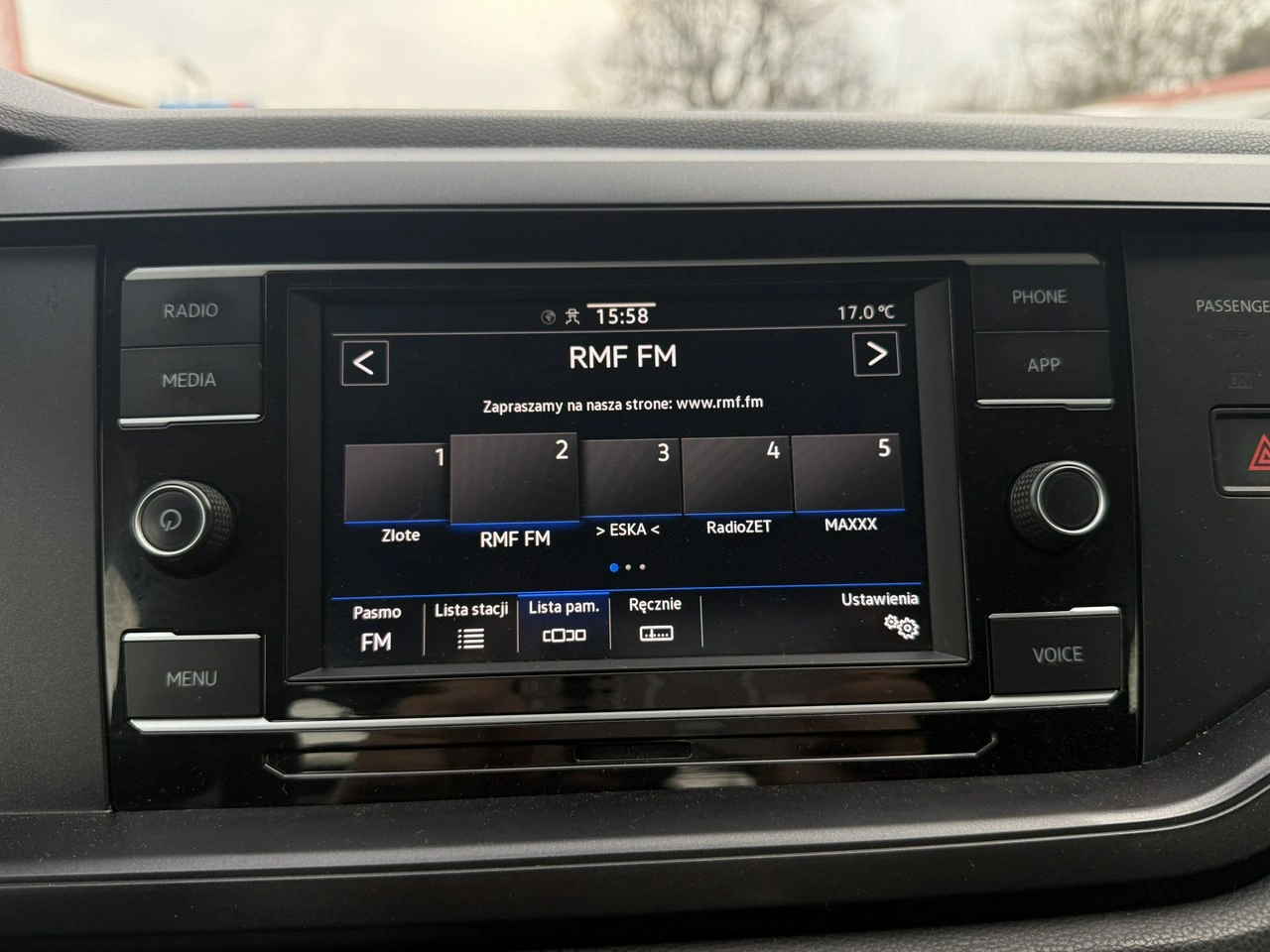 Volkswagen Polo - Zdjęcie 14