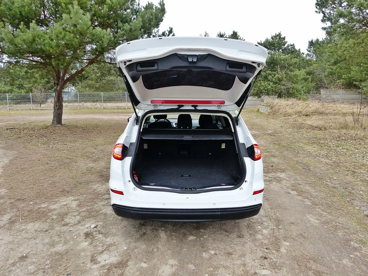 Ford Mondeo - Zdjęcie 9