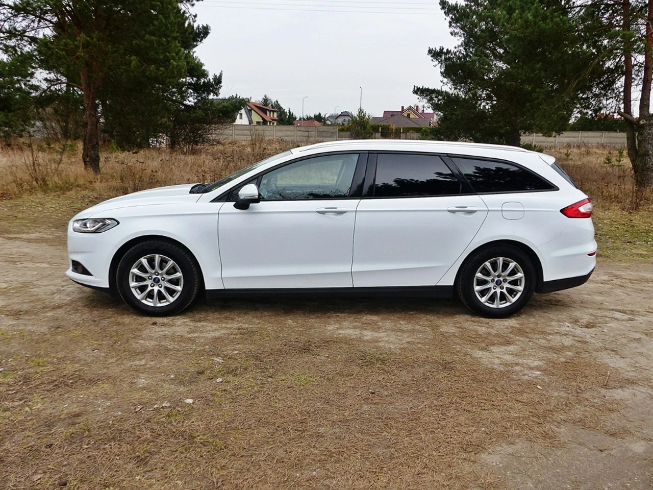 Ford Mondeo - Zdjęcie 12