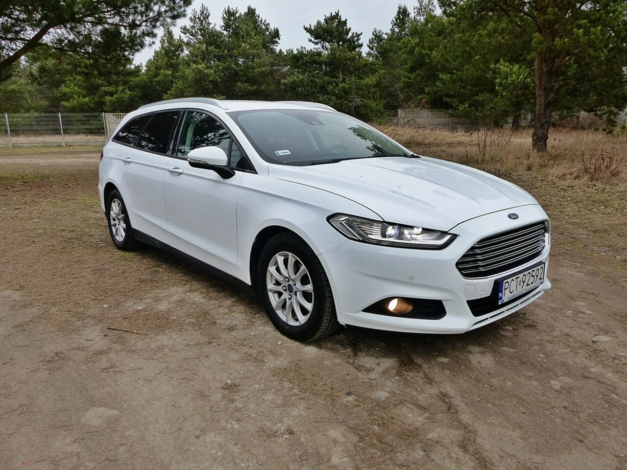 Ford Mondeo - Zdjęcie 2