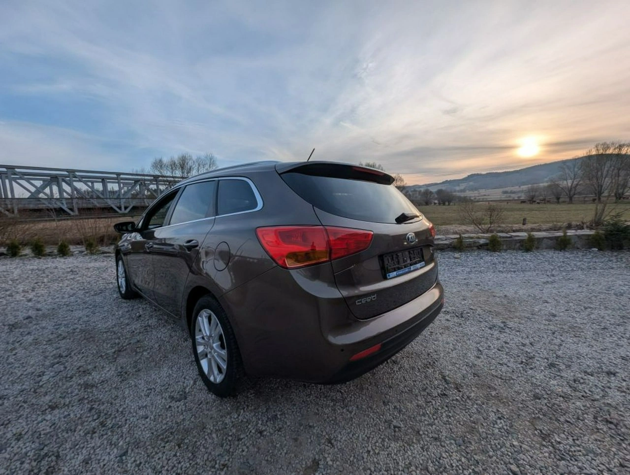 Kia Ceed - Zdjęcie 9