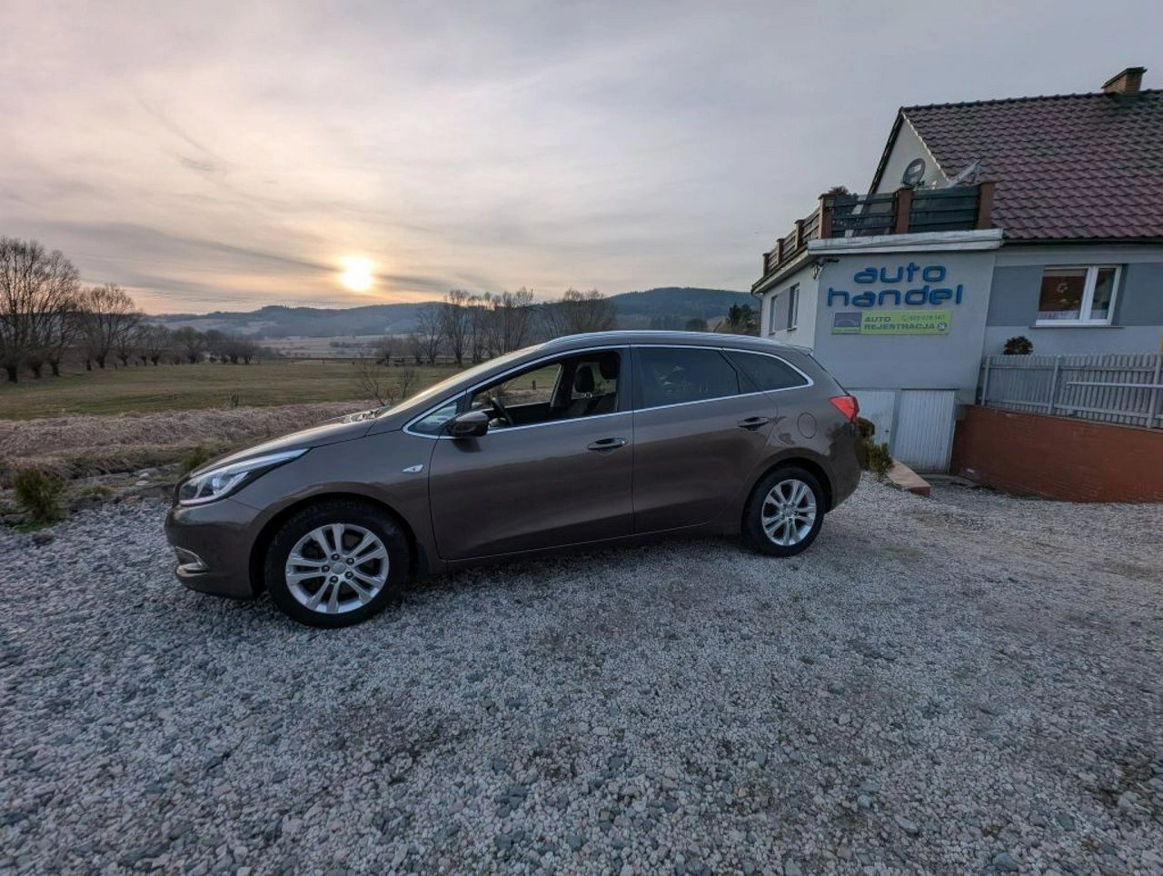 Kia Ceed - Zdjęcie 12