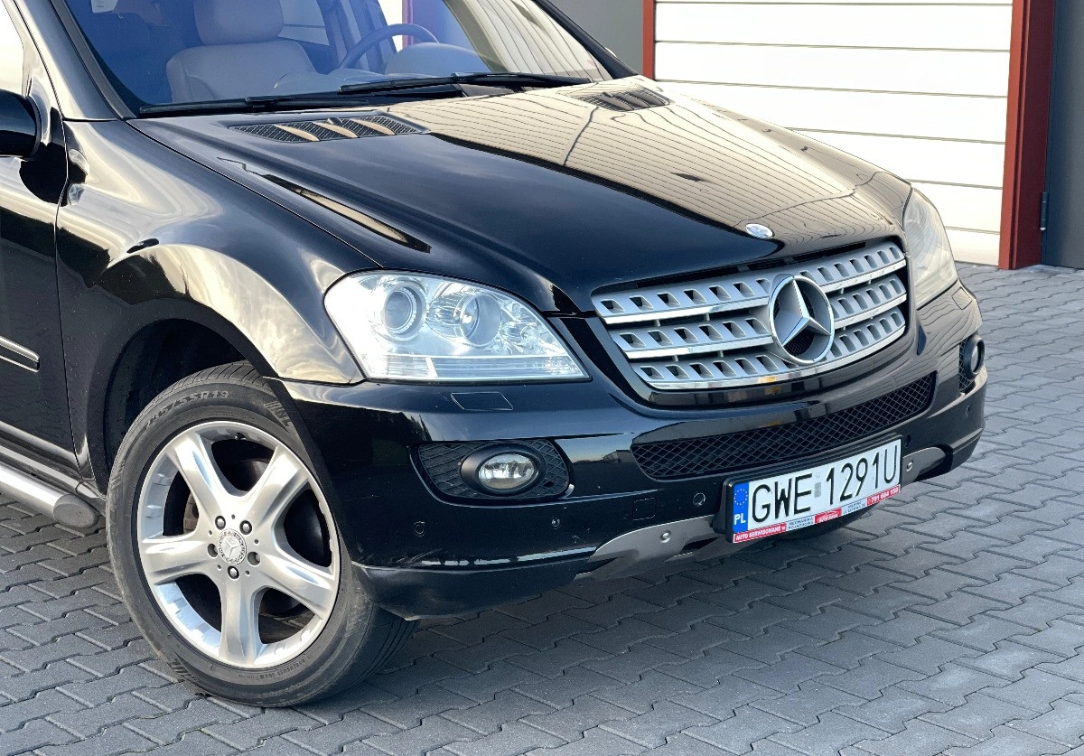 Mercedes-Benz ML - Zdjęcie 2
