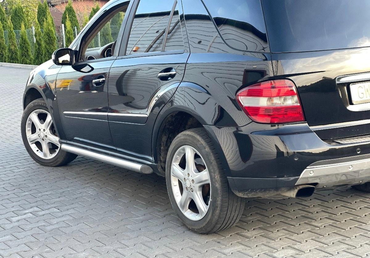 Mercedes-Benz ML - Zdjęcie 6