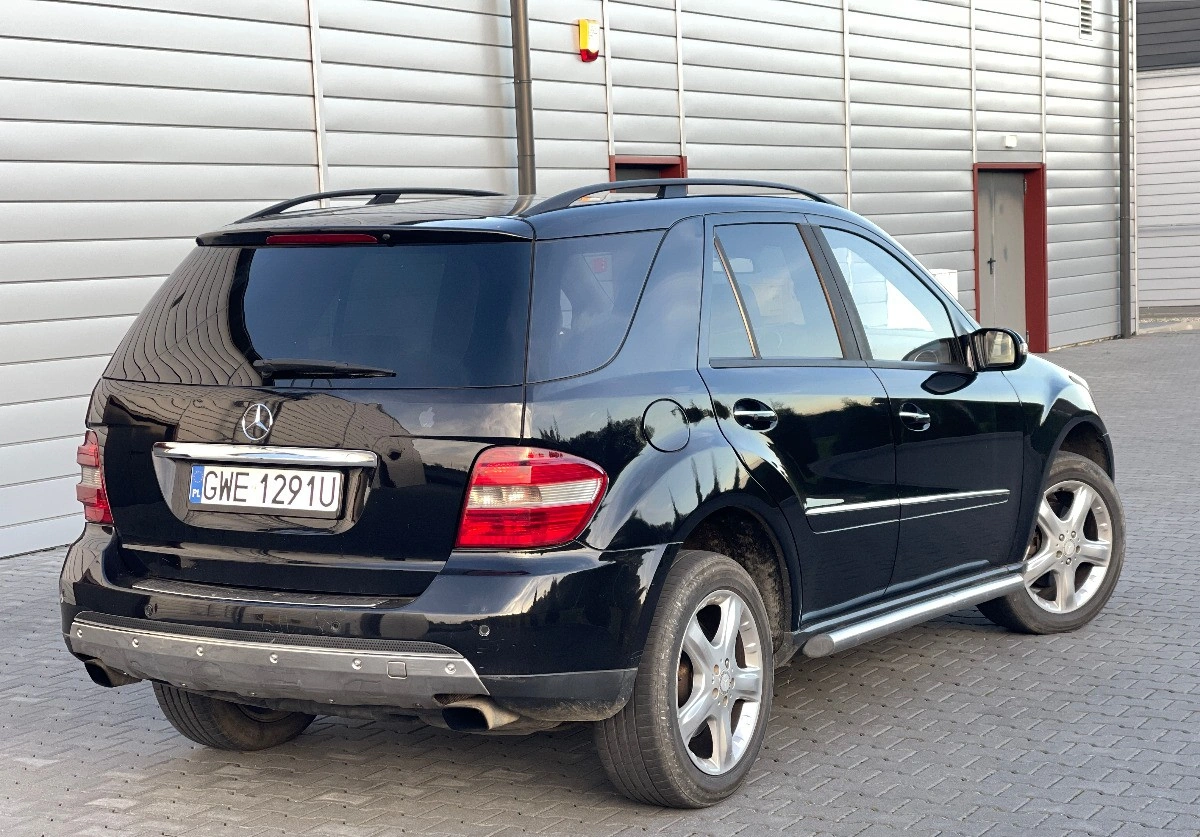 Mercedes-Benz ML - Zdjęcie 7