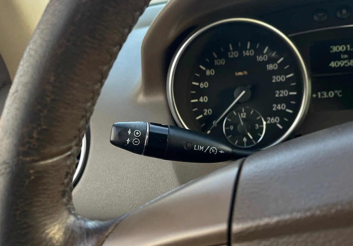 Mercedes-Benz ML - Zdjęcie 26