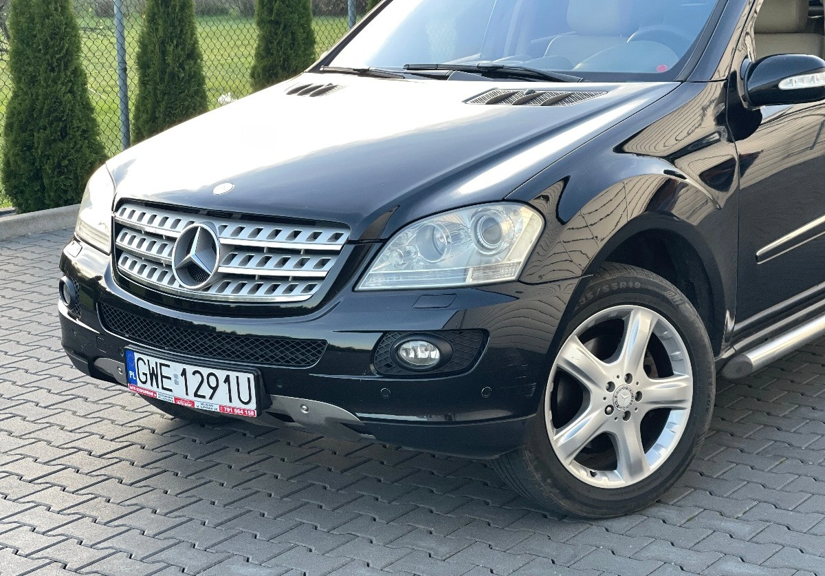 Mercedes-Benz ML - Zdjęcie 11
