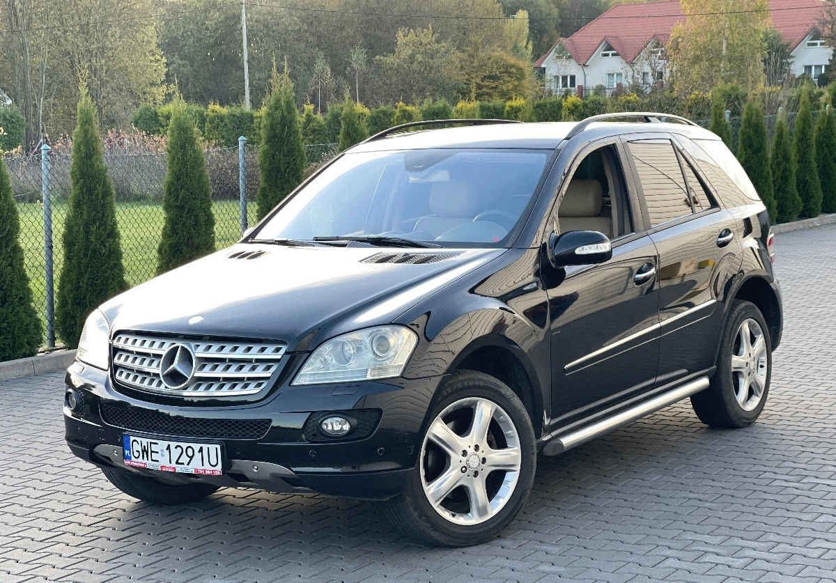 Mercedes-Benz ML - Zdjęcie 10