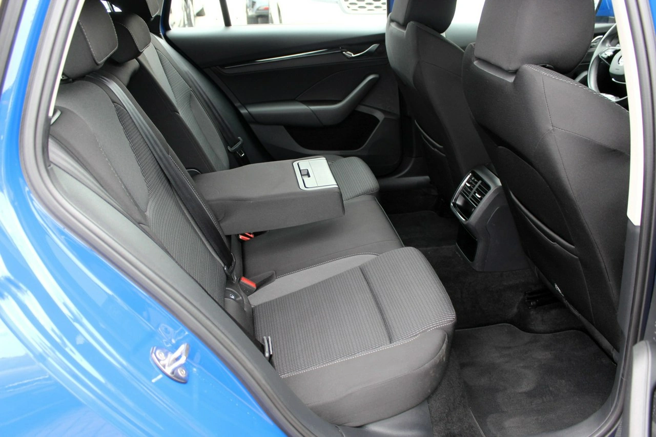 Skoda Octavia - Zdjęcie 9