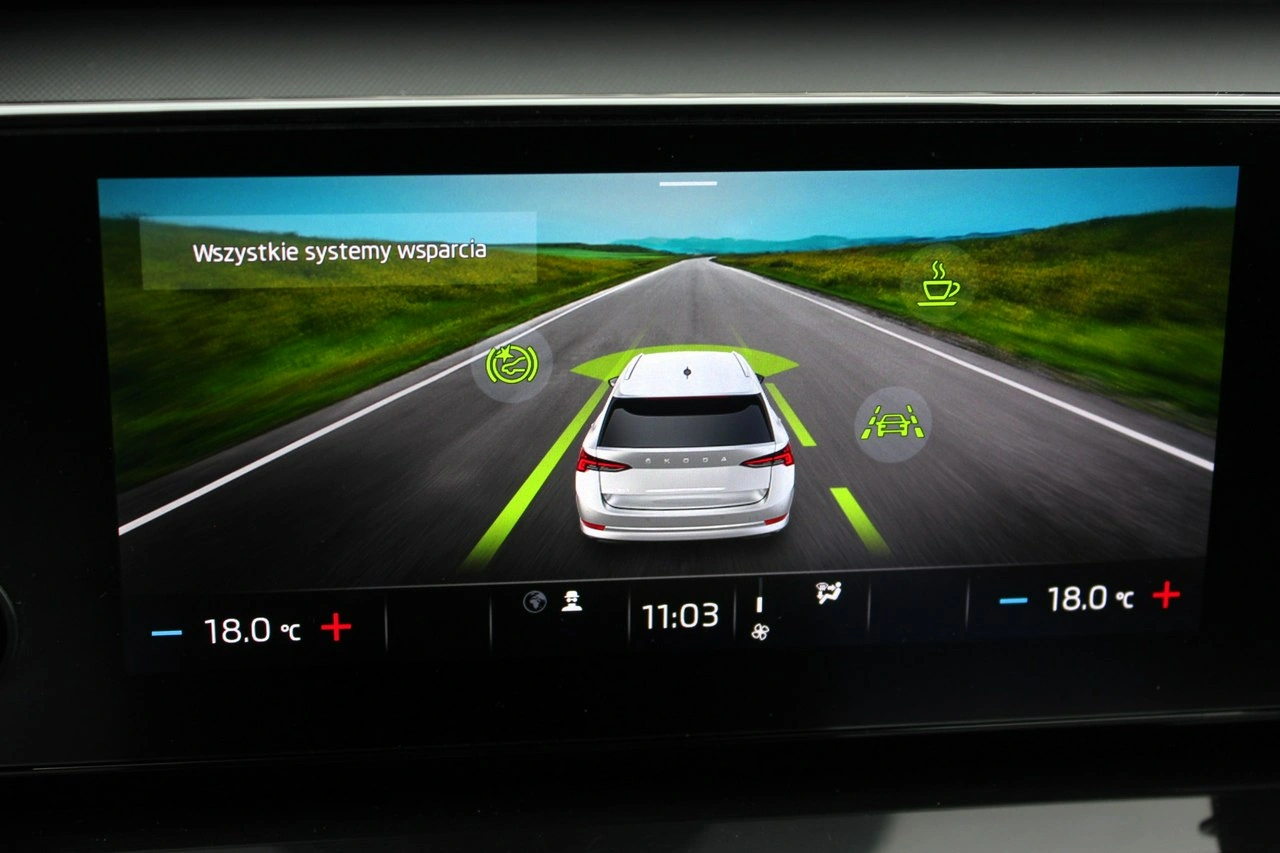 Skoda Octavia - Zdjęcie 21