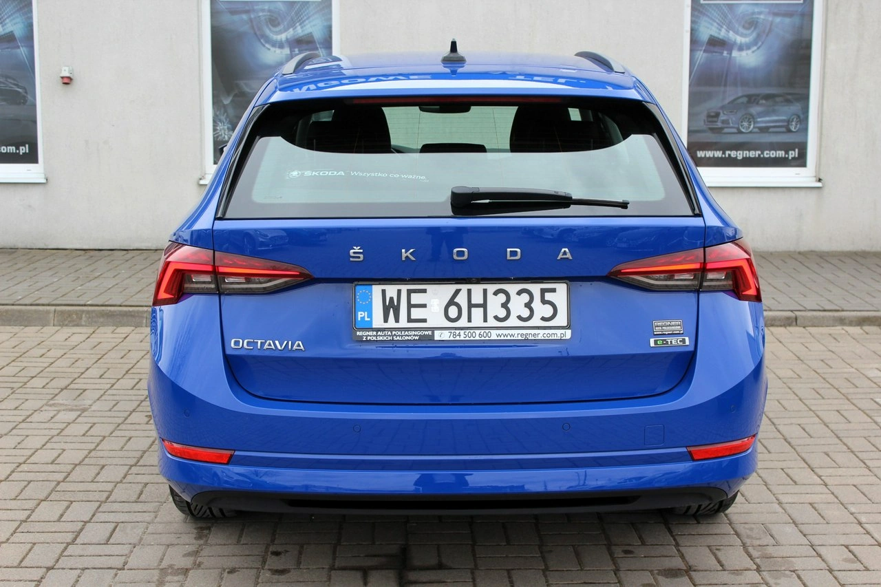 Skoda Octavia - Zdjęcie 4