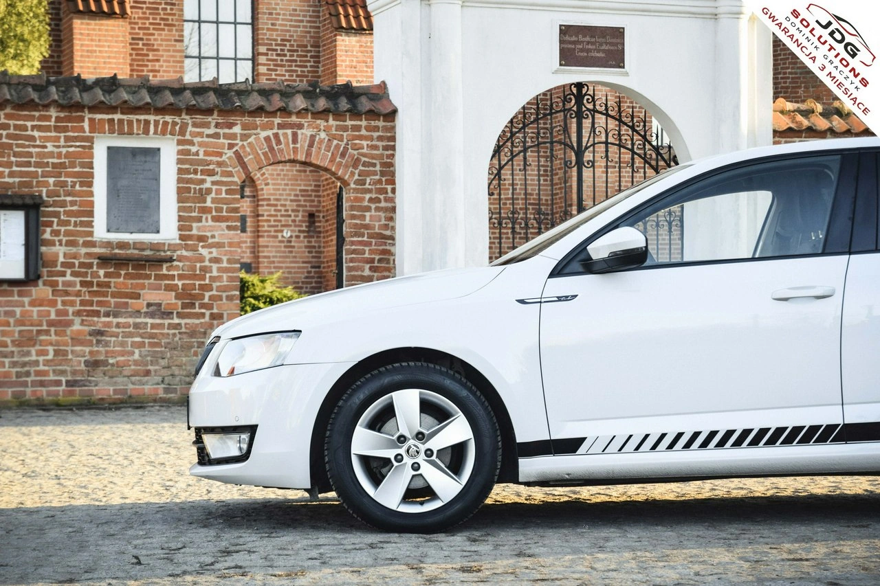 Skoda Octavia - Zdjęcie 11