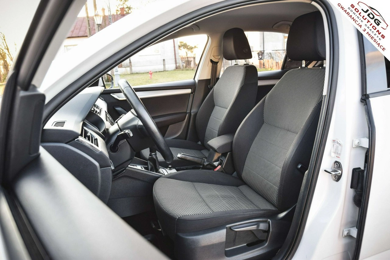 Skoda Octavia - Zdjęcie 14