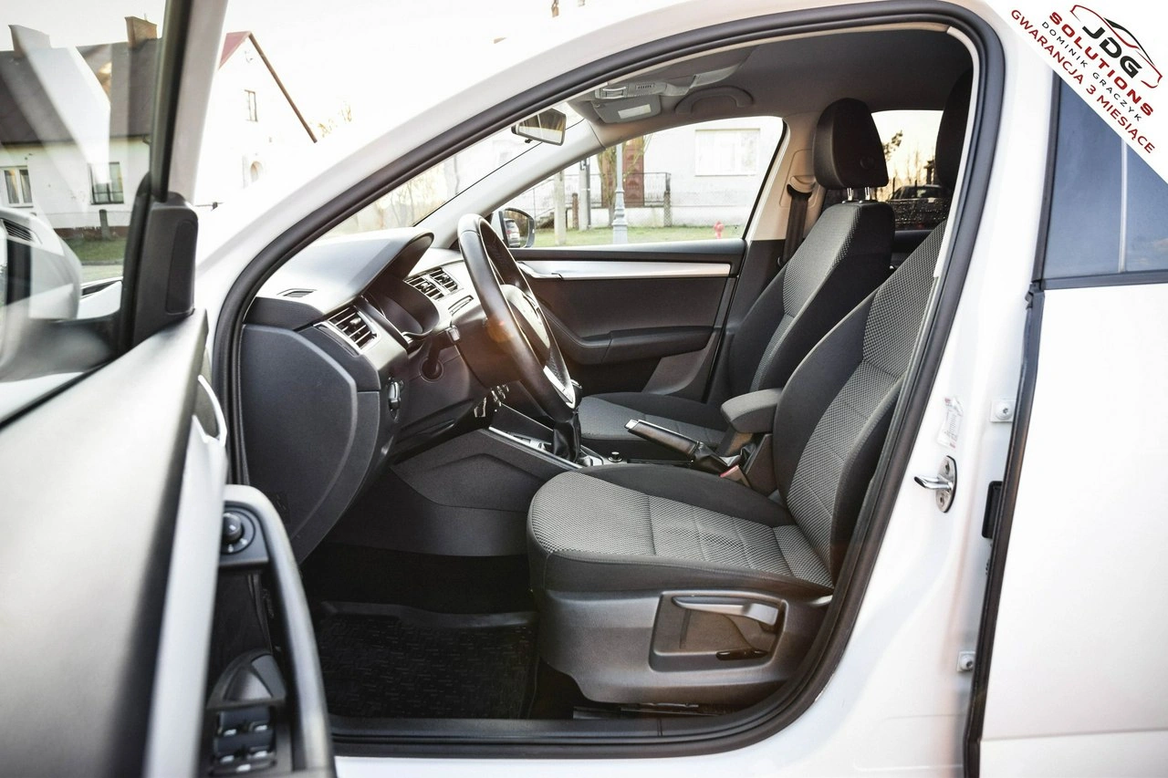 Skoda Octavia - Zdjęcie 15