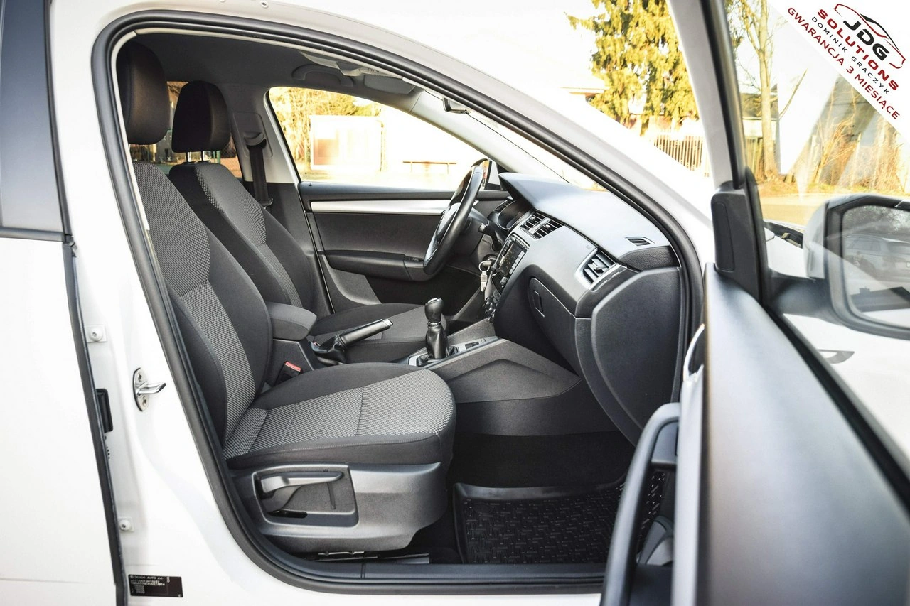 Skoda Octavia - Zdjęcie 29