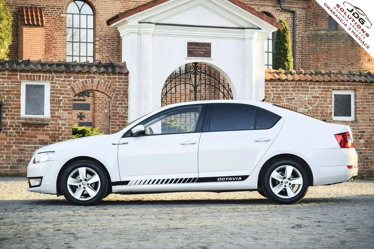 Skoda Octavia - Zdjęcie 5
