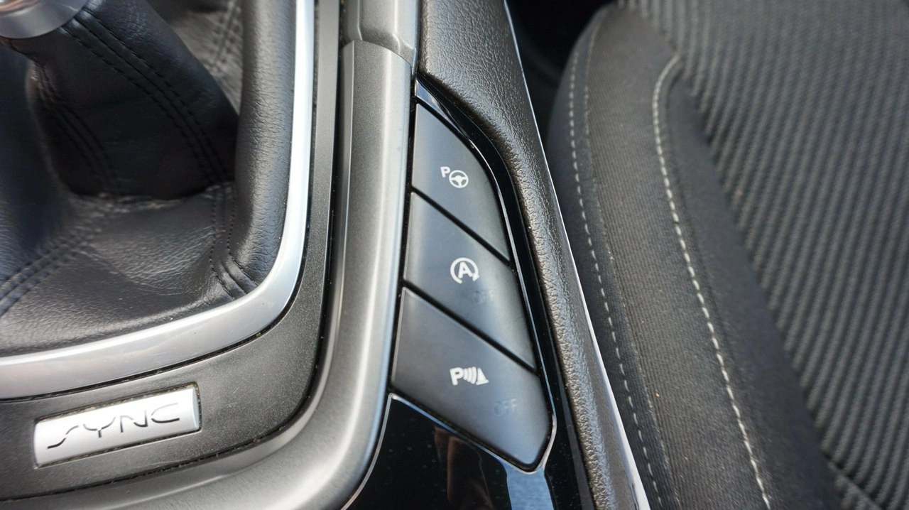 Ford Mondeo - Zdjęcie 13