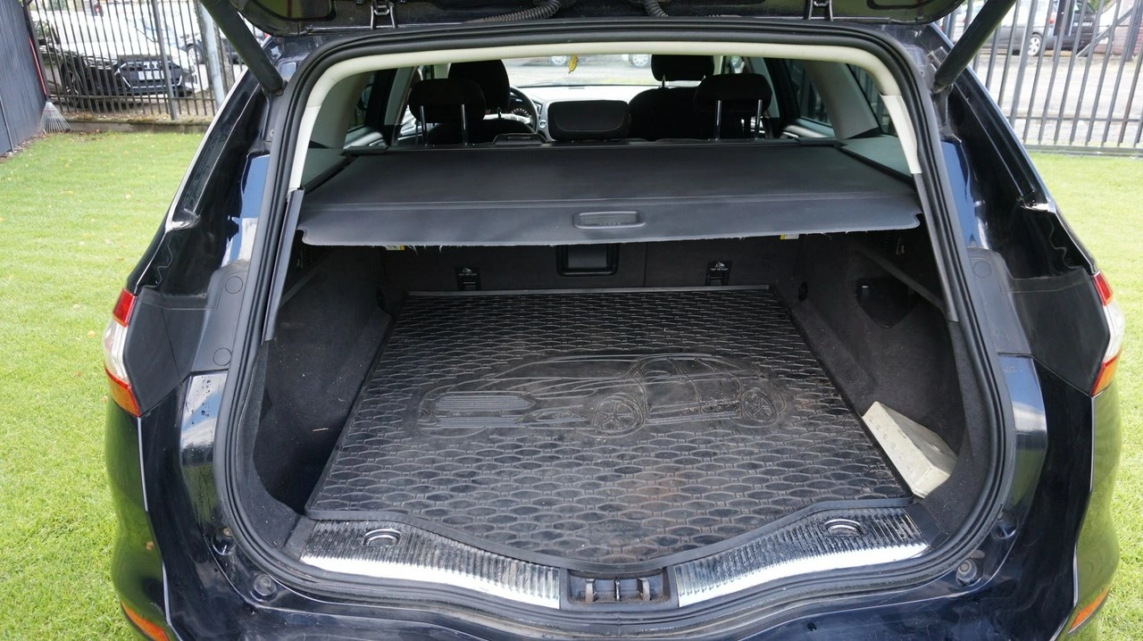 Ford Mondeo - Zdjęcie 15