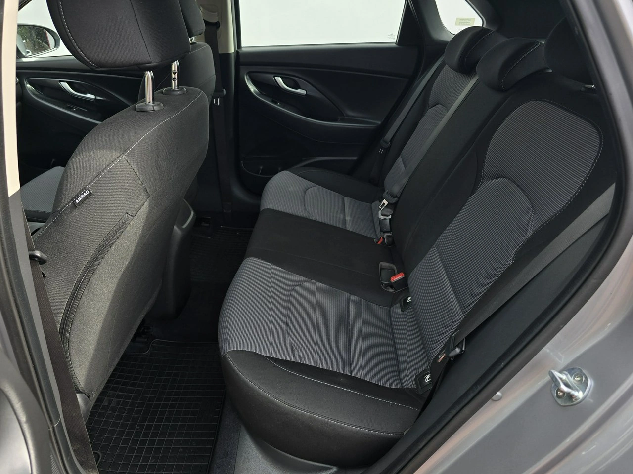 Hyundai i30 - Zdjęcie 9