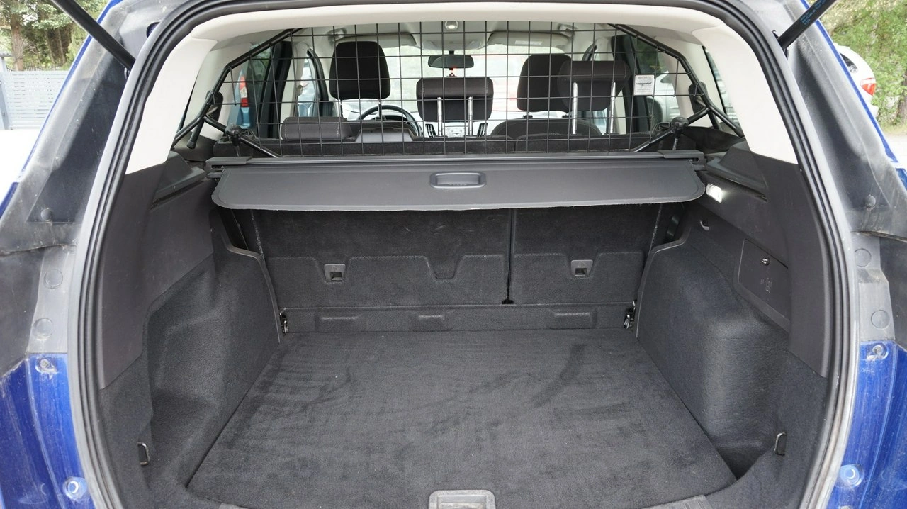 Ford Kuga - Zdjęcie 11