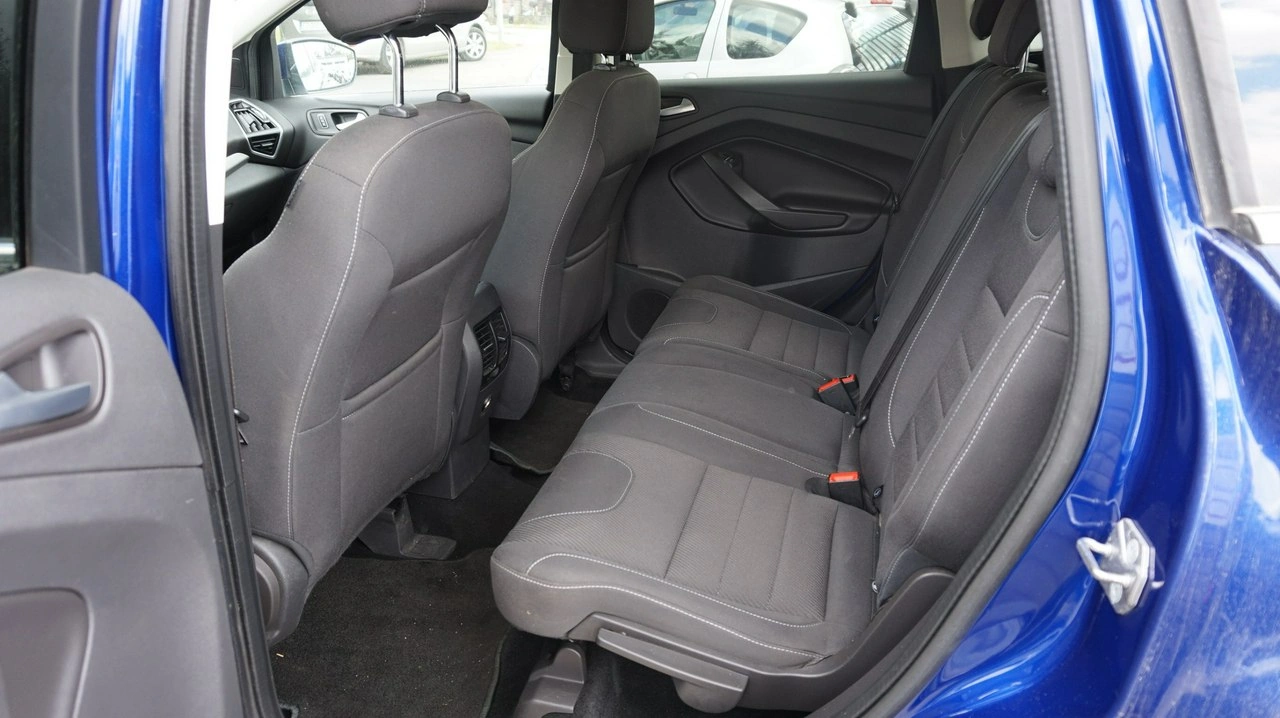 Ford Kuga - Zdjęcie 8