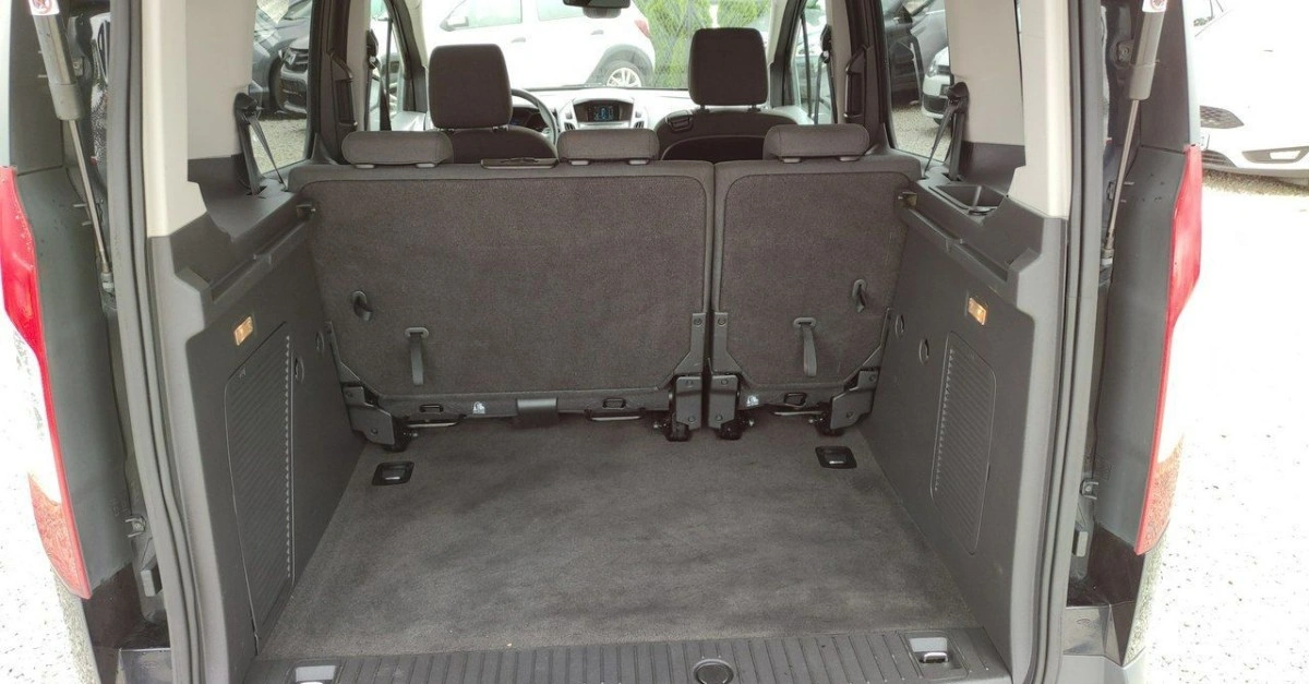 Ford Tourneo Connect - Zdjęcie 8