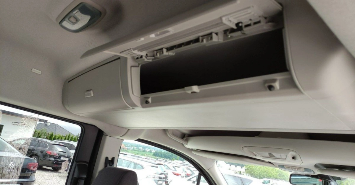 Ford Tourneo Connect - Zdjęcie 26