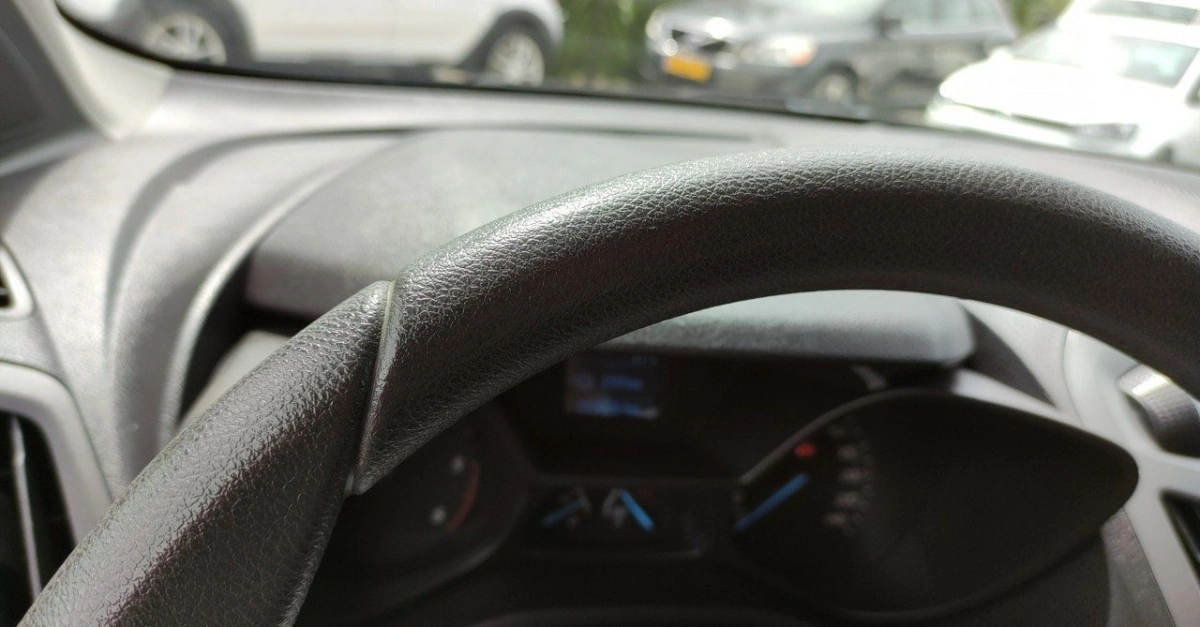 Ford Tourneo Connect - Zdjęcie 38