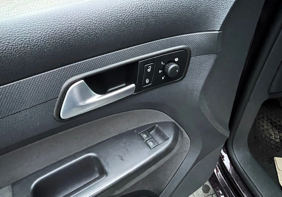 Volkswagen Caddy - Zdjęcie 19