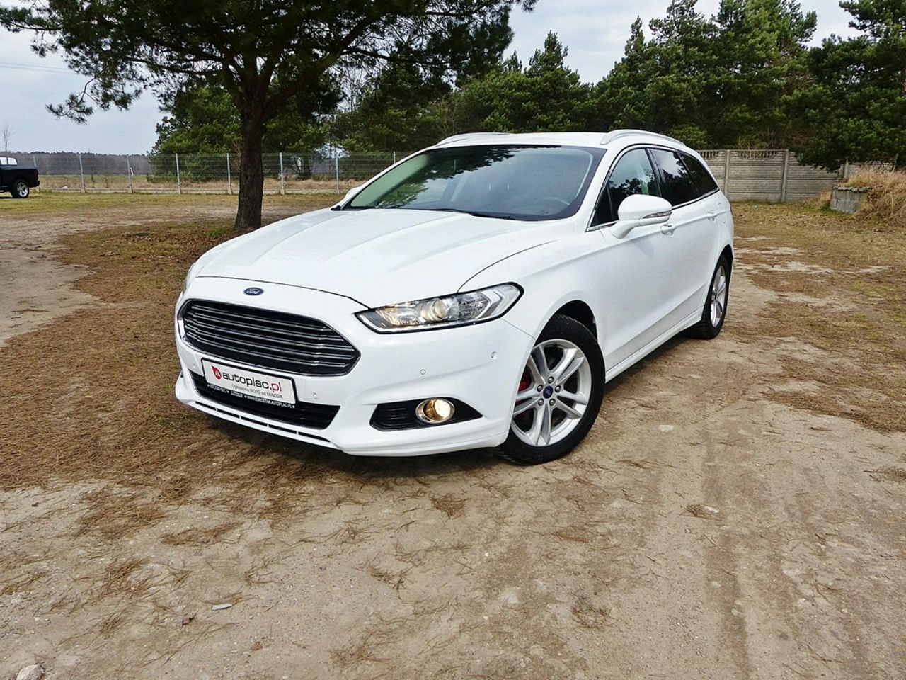 Ford Mondeo - Zdjęcie 39