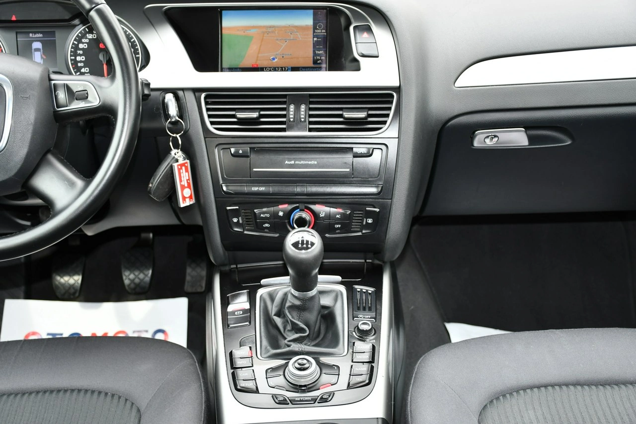 Audi A4 - Zdjęcie 20