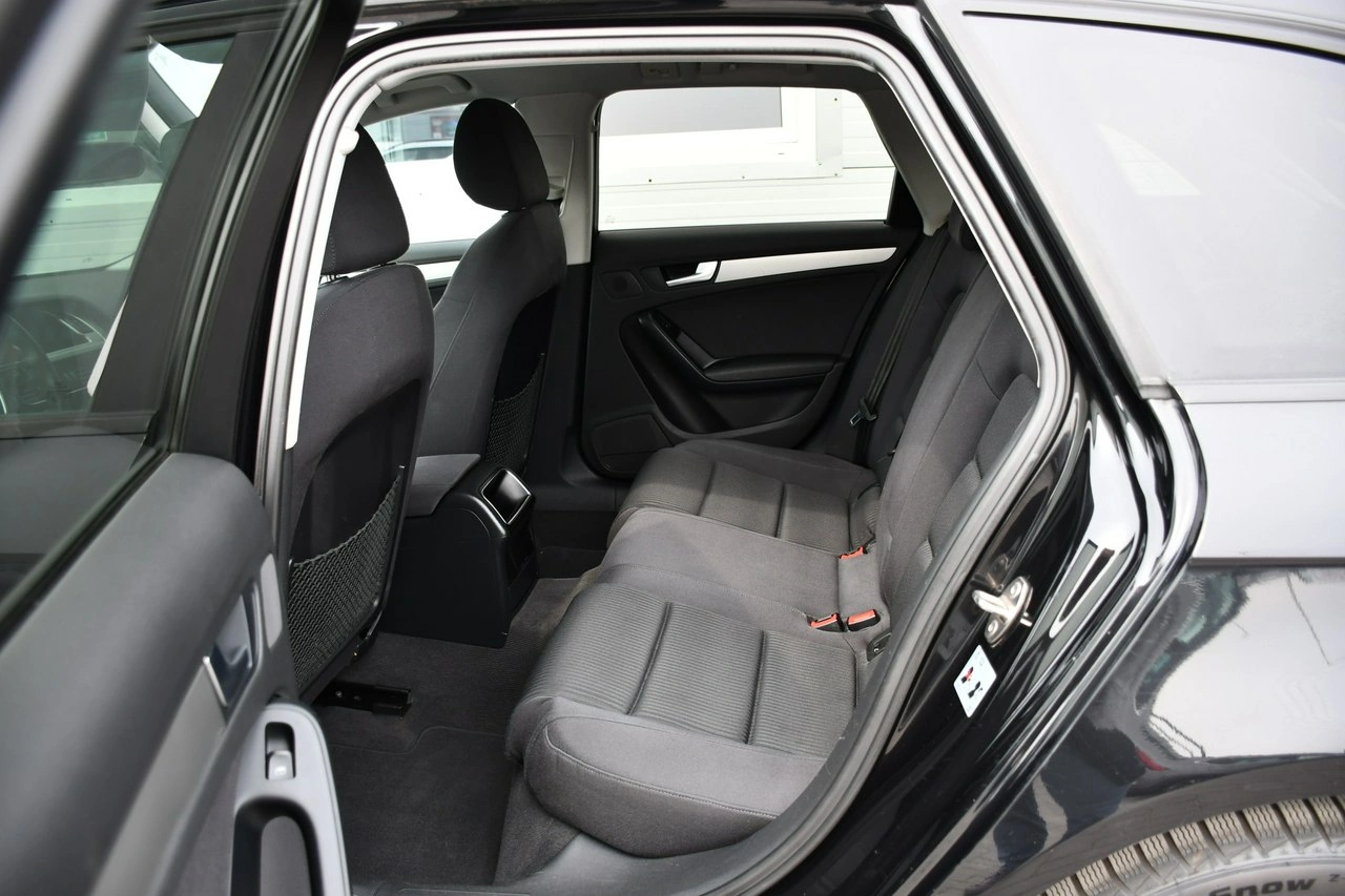 Audi A4 - Zdjęcie 28