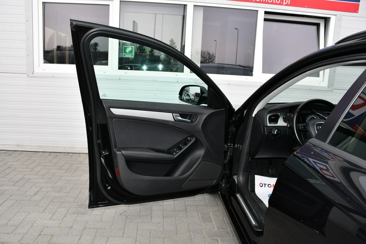 Audi A4 - Zdjęcie 34