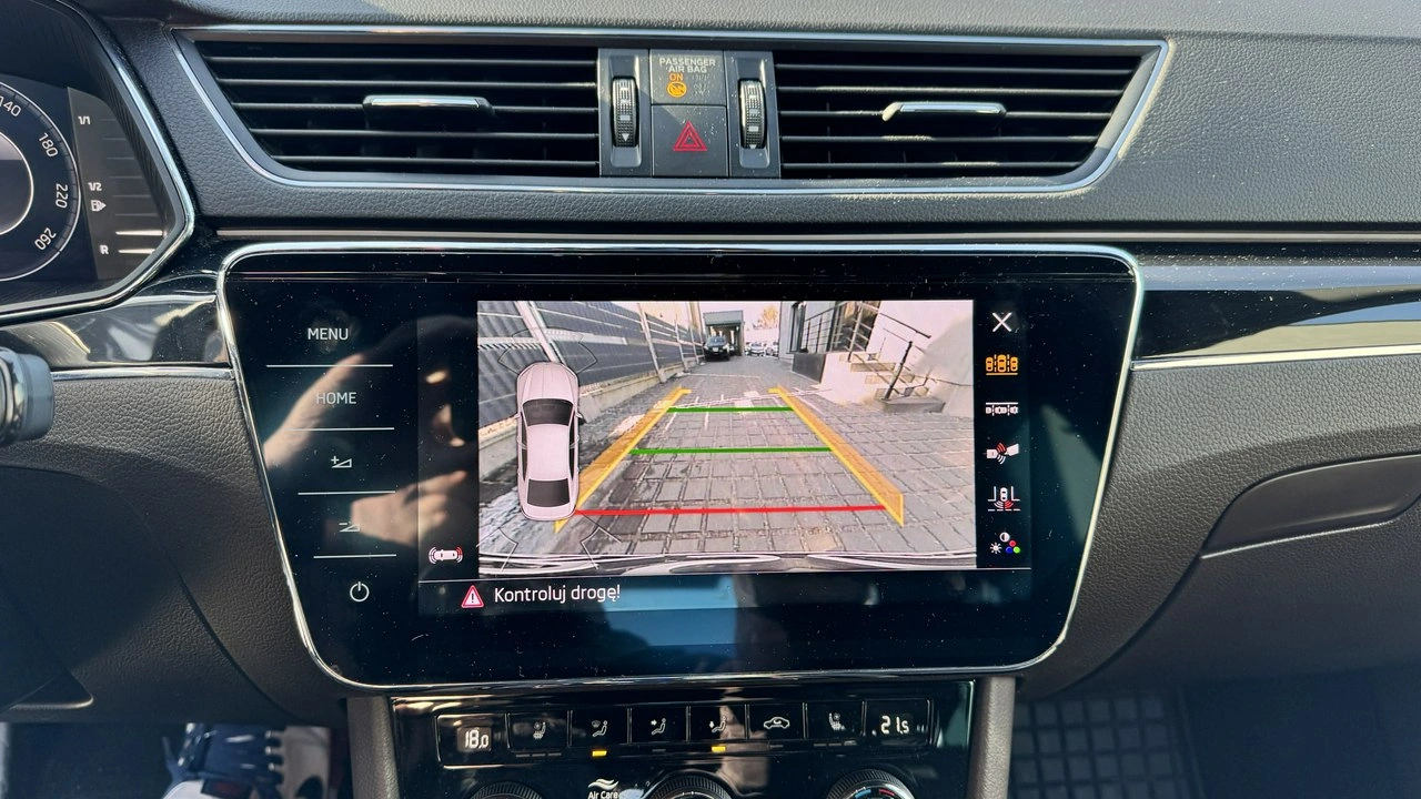 Skoda Superb - Zdjęcie 11