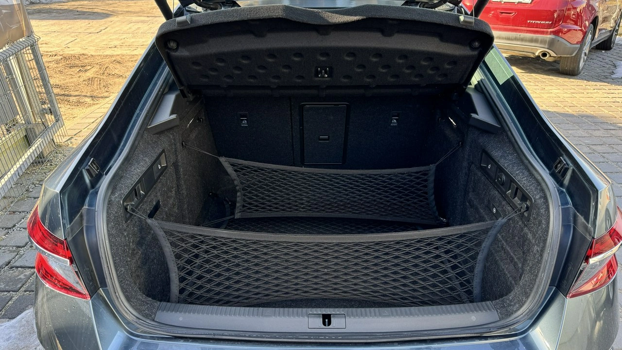 Skoda Superb - Zdjęcie 15