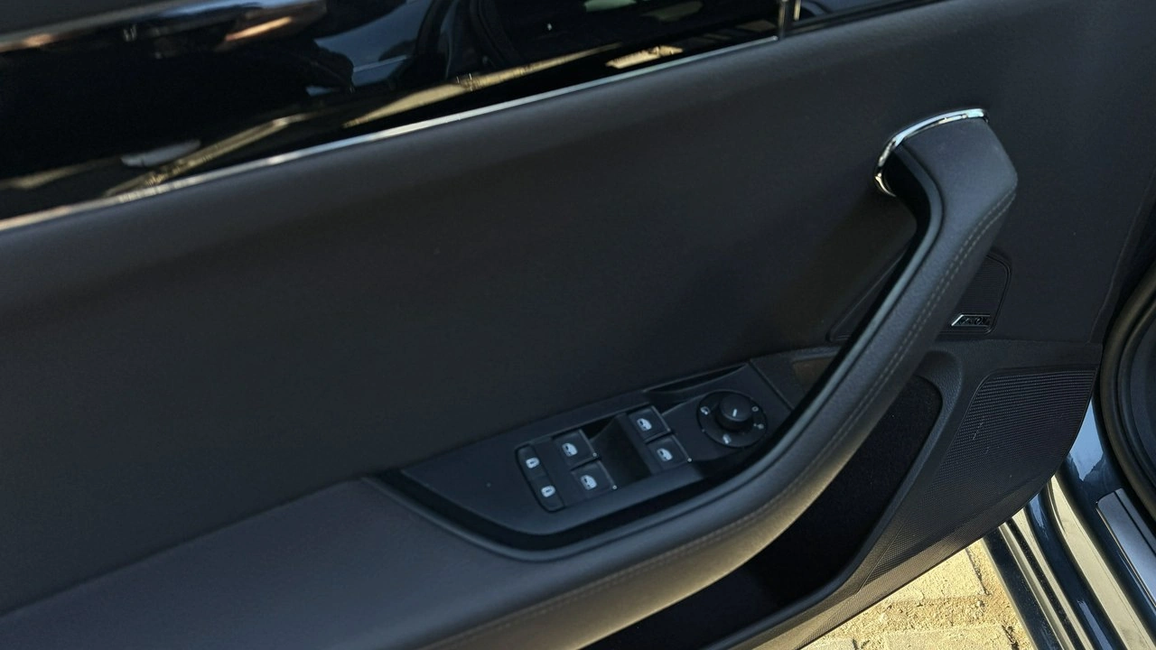 Skoda Superb - Zdjęcie 17