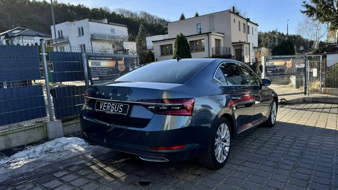 Skoda Superb - Zdjęcie 3