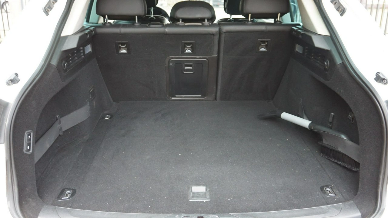 Maserati Levante - Zdjęcie 11