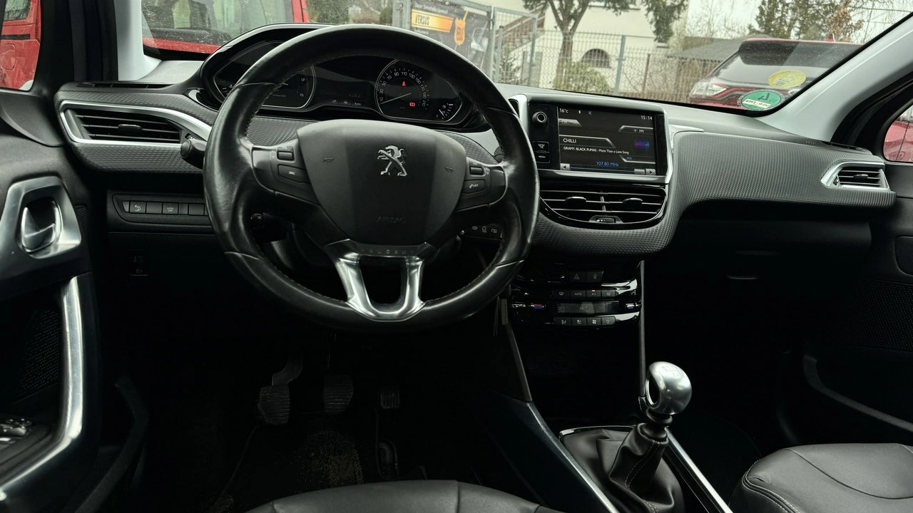 Peugeot 2008 - Zdjęcie 11