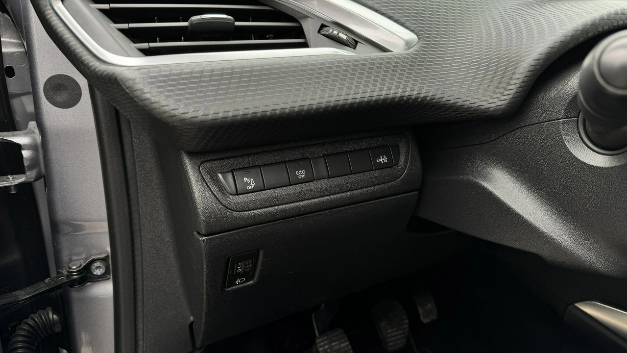 Peugeot 2008 - Zdjęcie 14