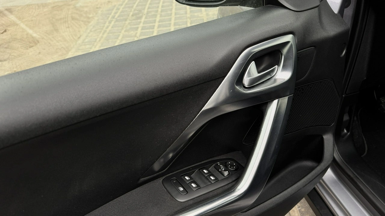 Peugeot 2008 - Zdjęcie 16