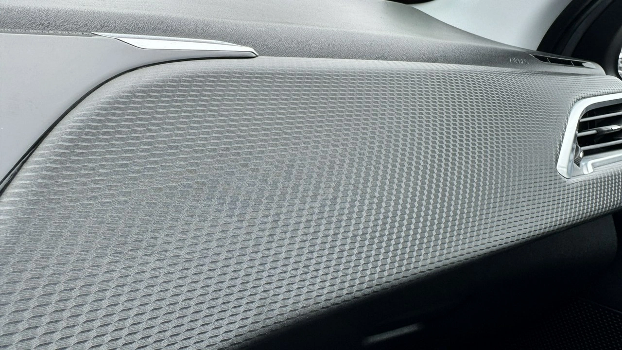 Peugeot 2008 - Zdjęcie 19