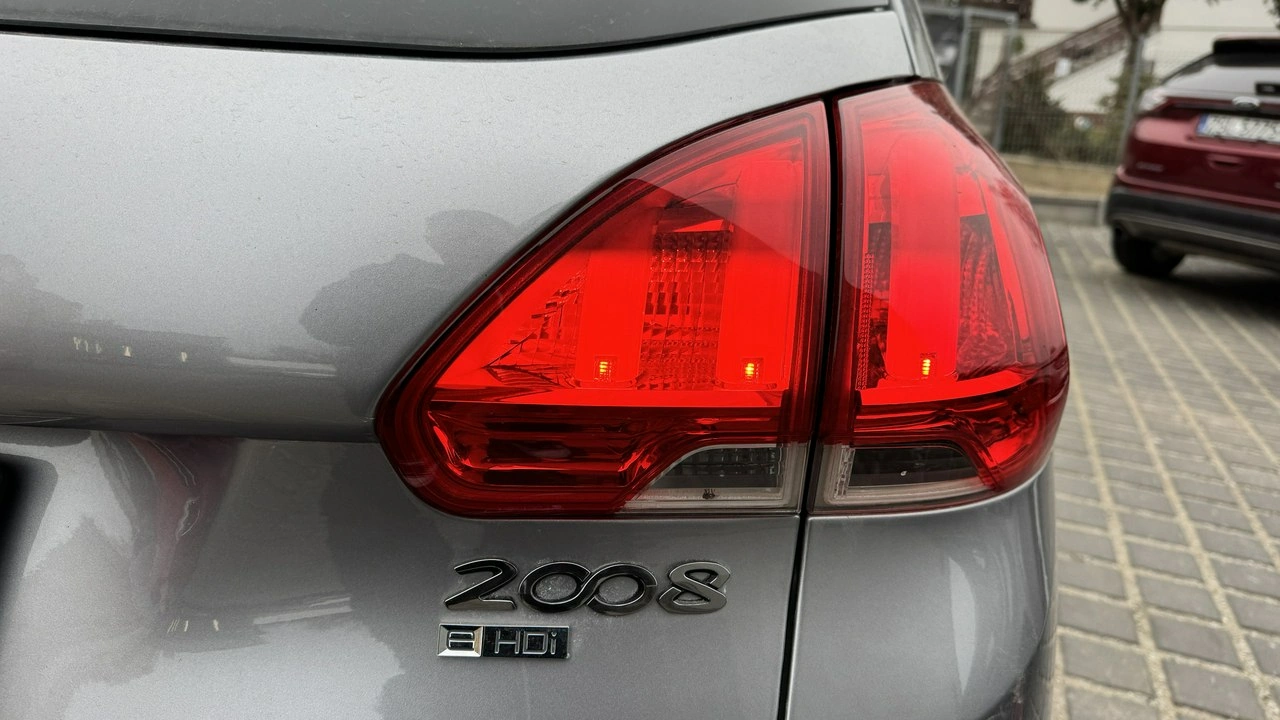 Peugeot 2008 - Zdjęcie 21