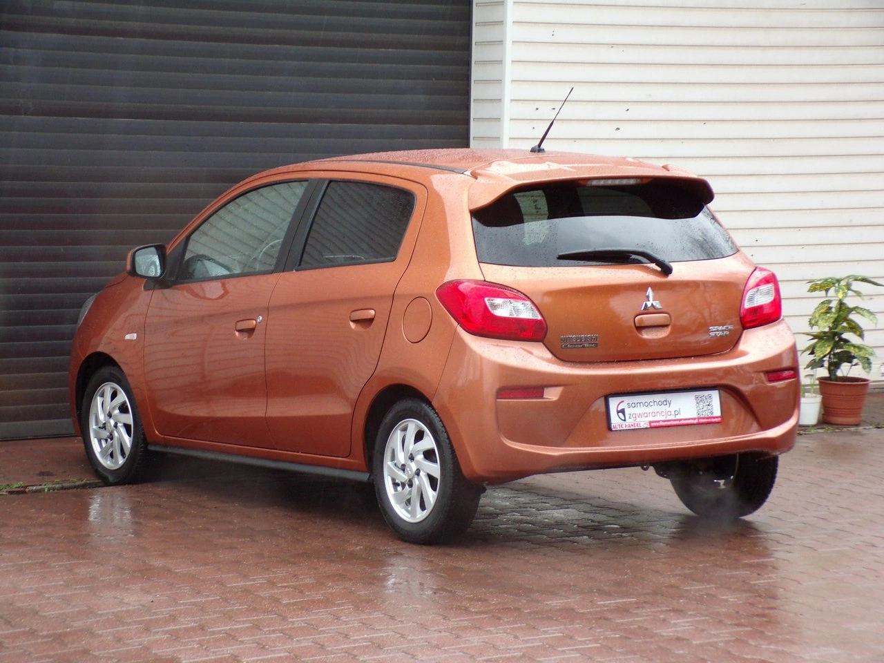 Mitsubishi Space Star - Zdjęcie 9