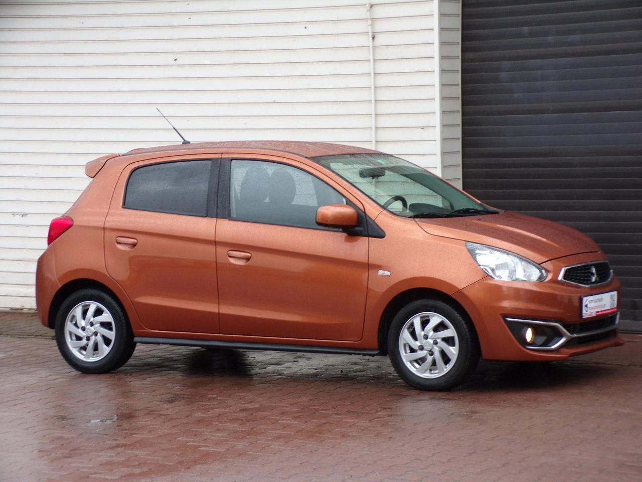 Mitsubishi Space Star - Zdjęcie 12