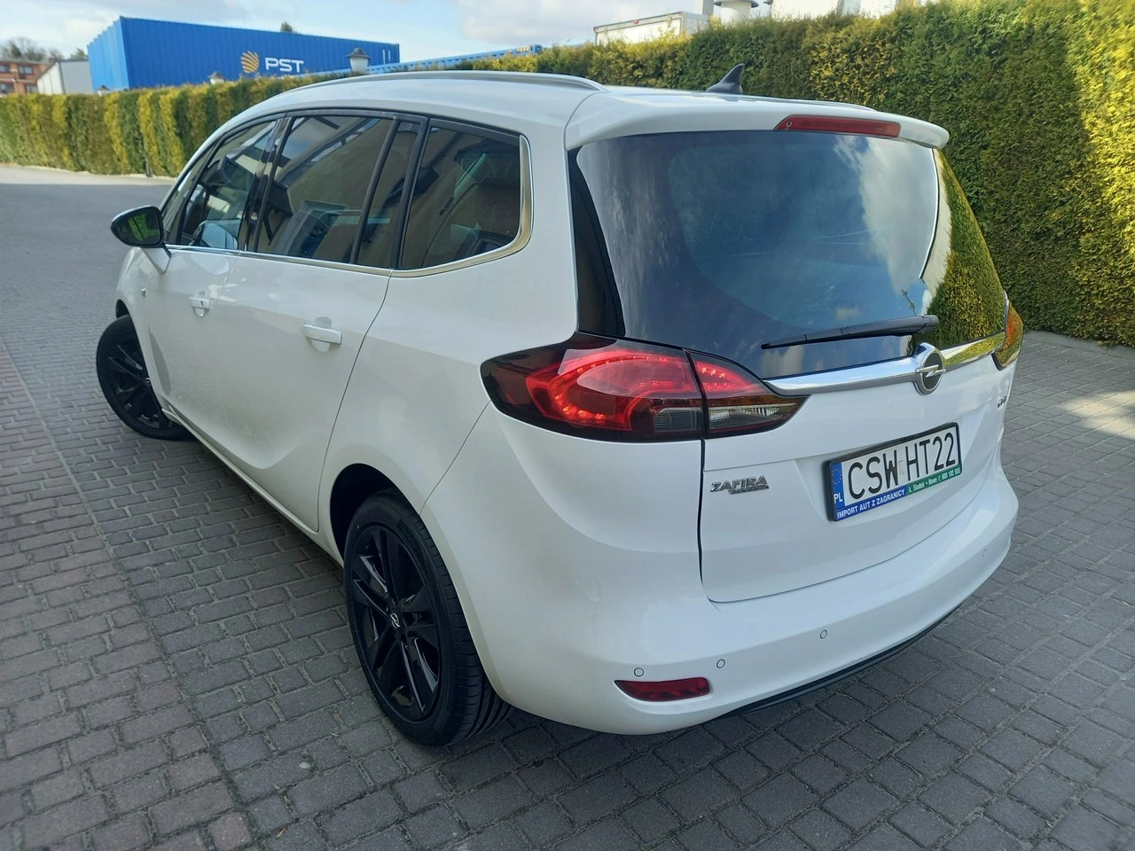 Opel Zafira - Zdjęcie 9