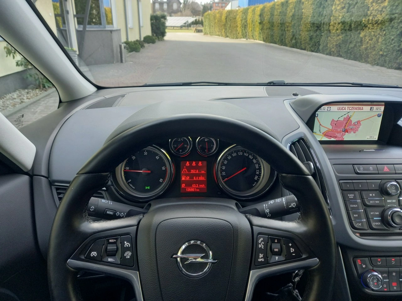 Opel Zafira - Zdjęcie 30