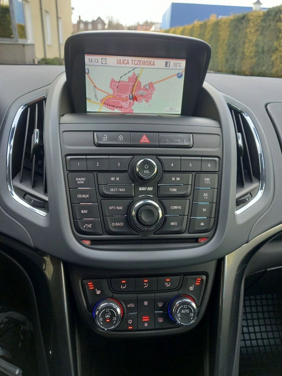 Opel Zafira - Zdjęcie 32